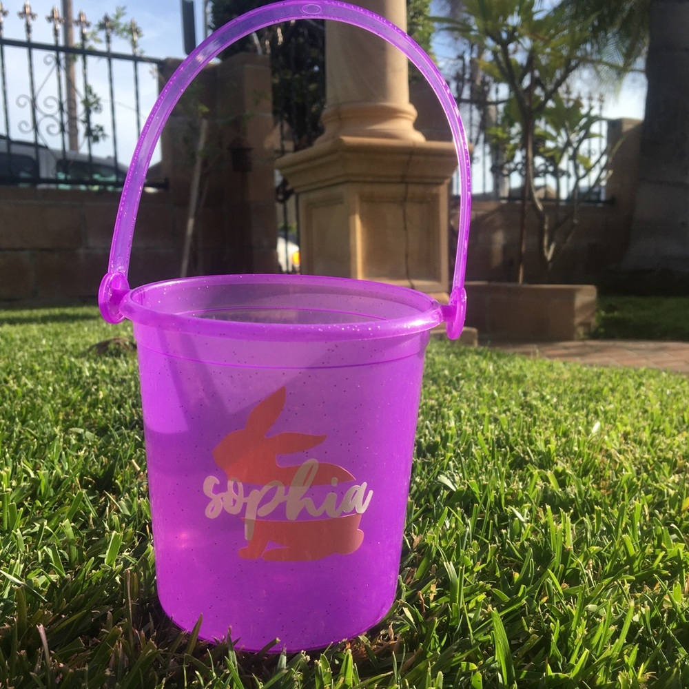 Customizable Easter basket with the child’s name